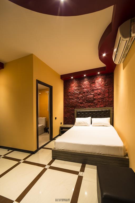 Voyage Hotel Erivan Oda fotoğraf